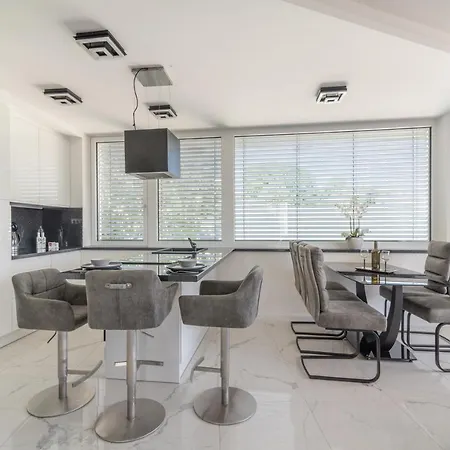 Luxury Apartmán *